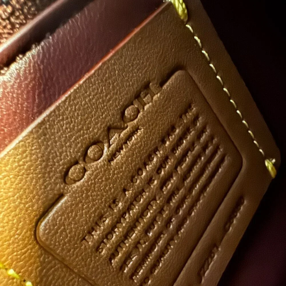 COACH ROGUE TOP HANDLE - Picture 7 of 7